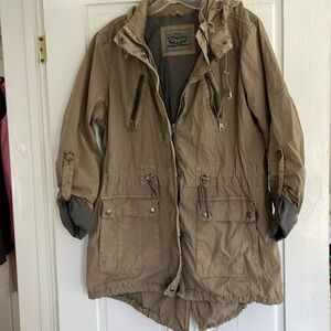 Levi's Parachute Hooded Utility Jacket. Size L  l